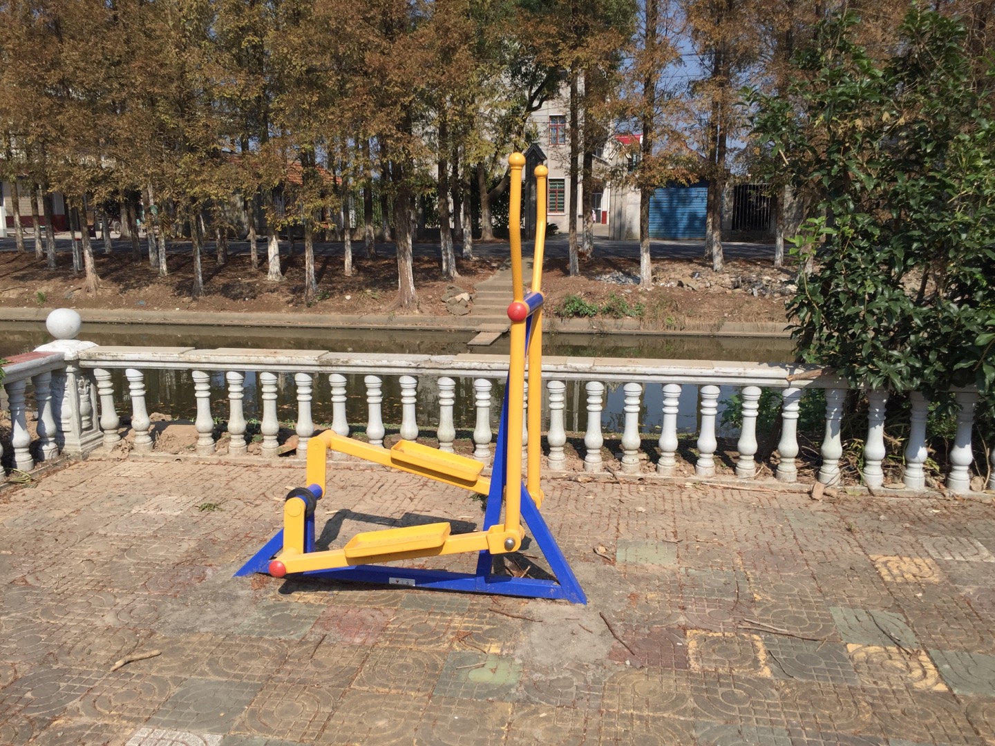 室外椭圆机