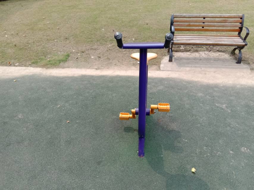健身车