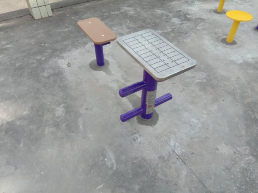 柔韧训练器