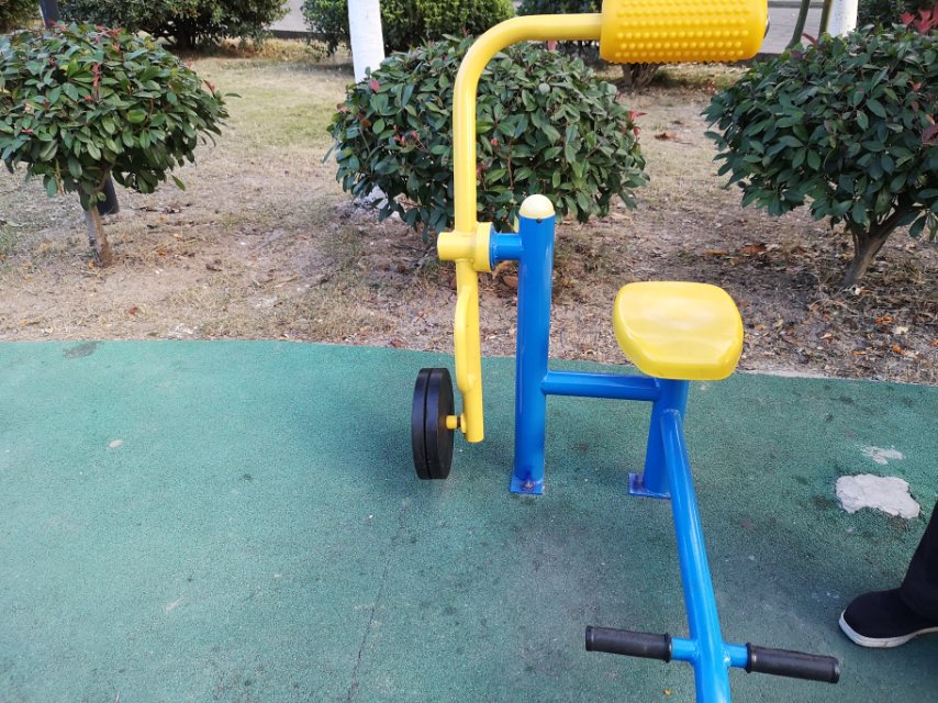 腹背锻炼器