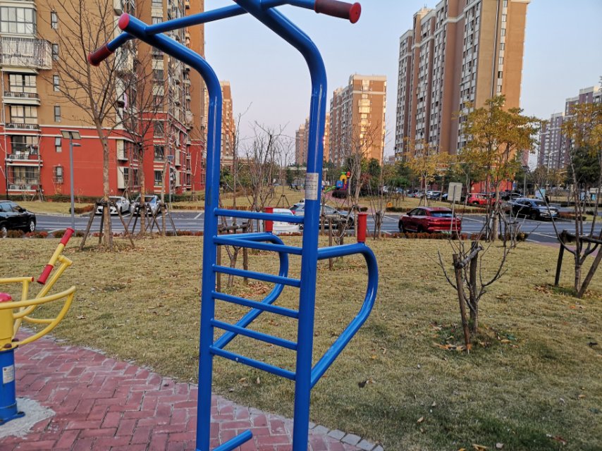 多功能训练器