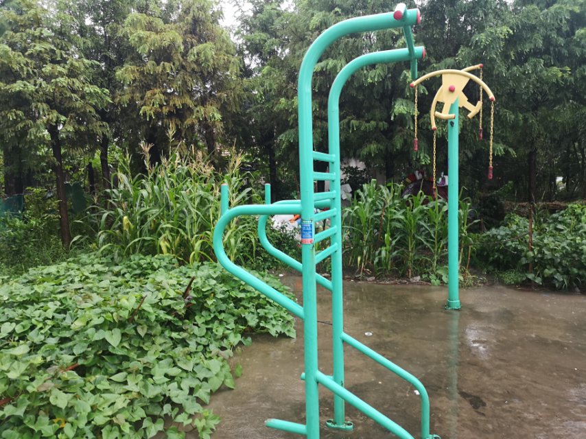 多功能锻炼器
