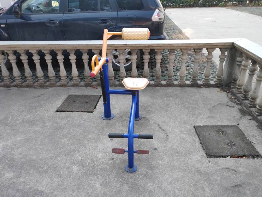 腹背锻炼器