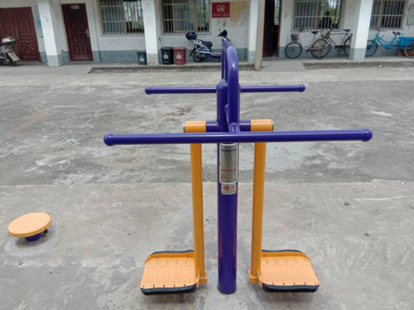 钟摆器