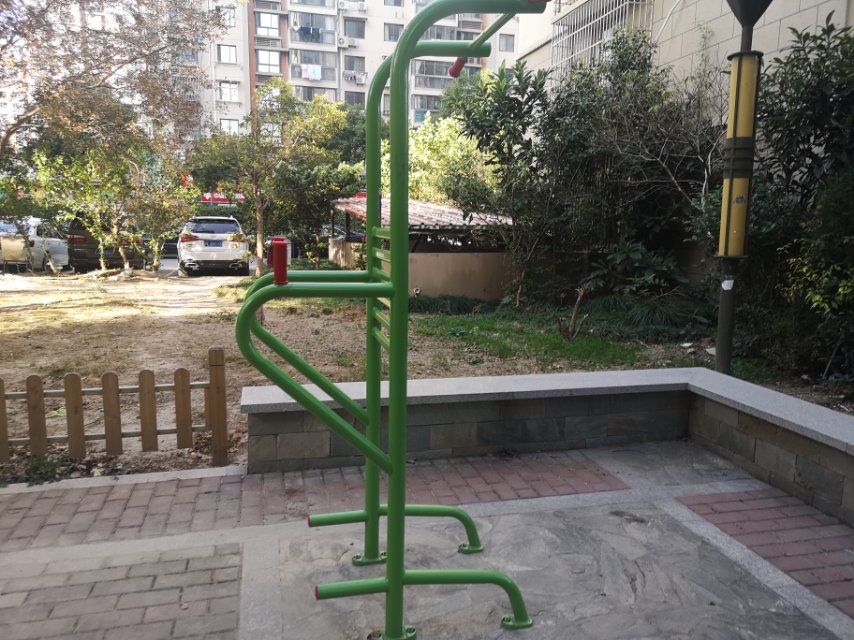 多功能锻炼器