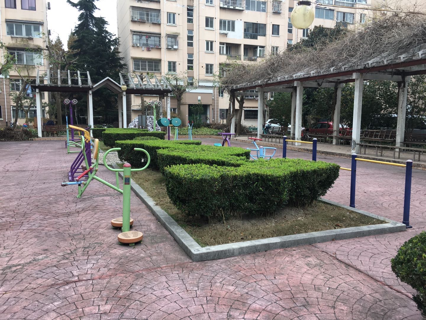 品翠苑居委健身点3