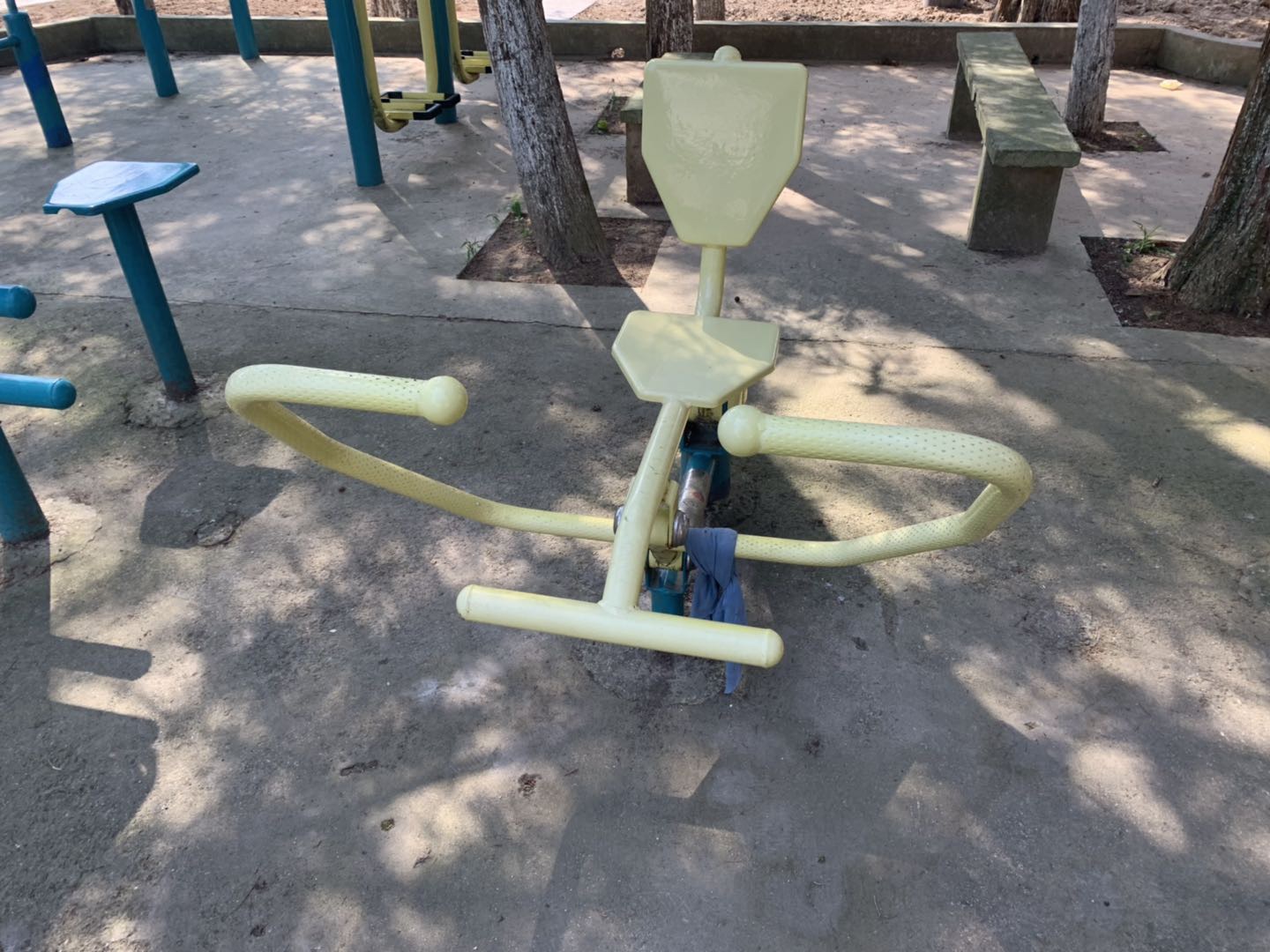 划船器