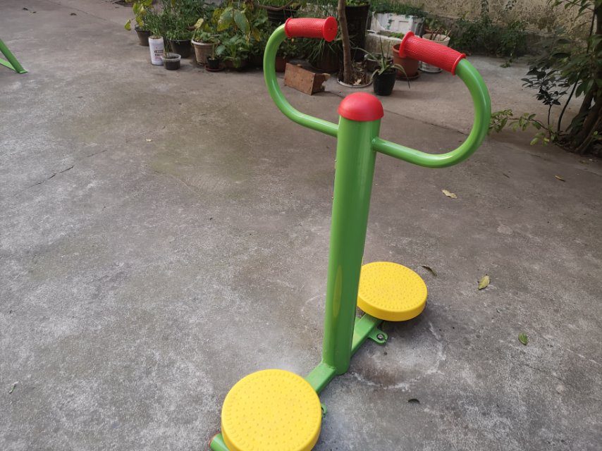 扭腰器