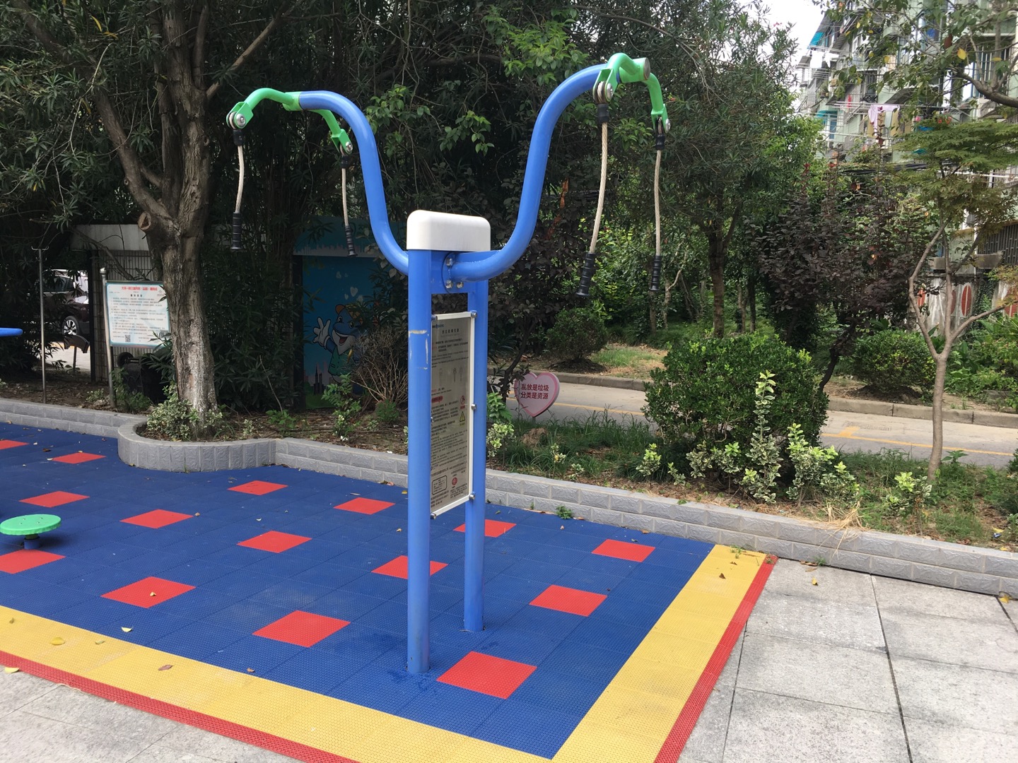 双位上肢牵引器
