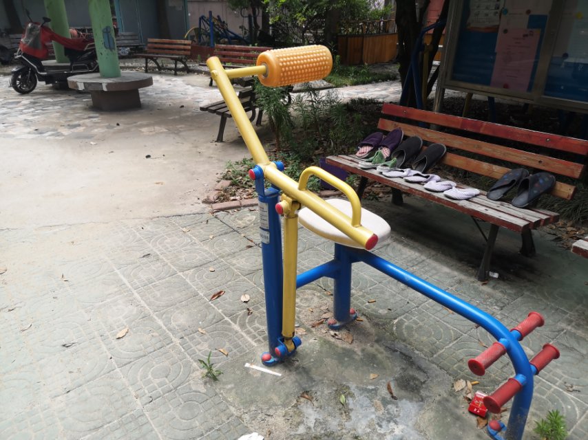 腹背锻炼器