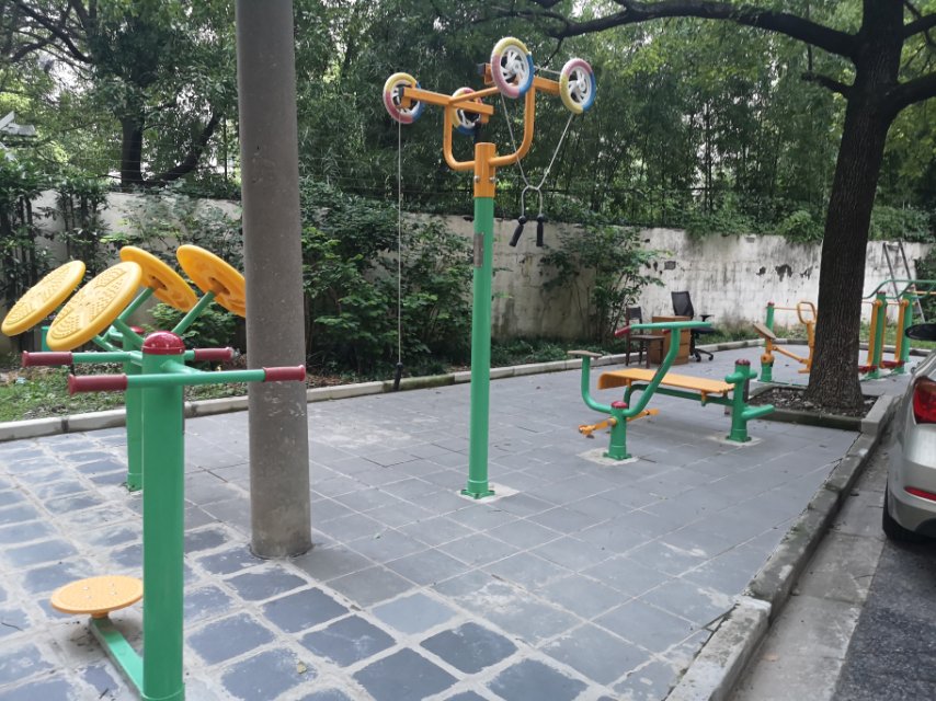 静安三居委健身点C