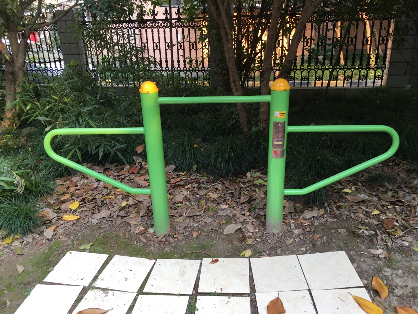 压腿训练器