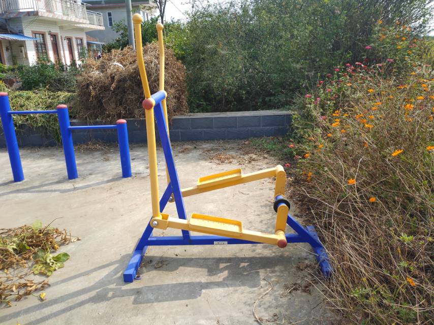 室外椭圆机