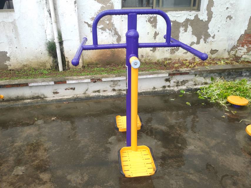 钟摆器