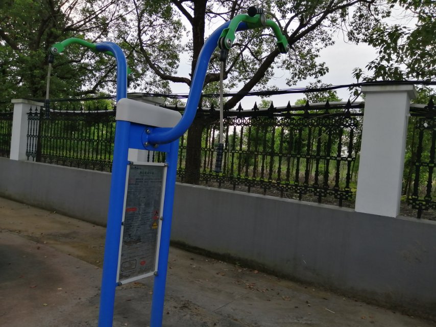 双立柱牵引器