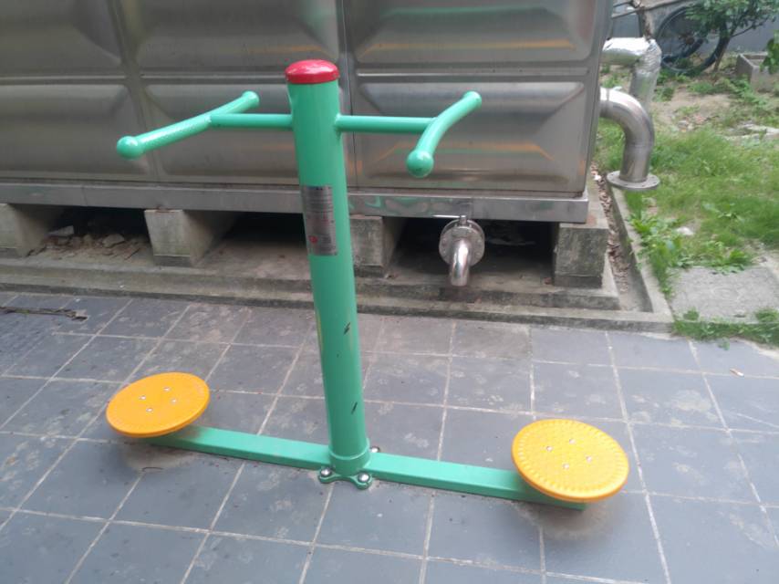 双位扭腰器