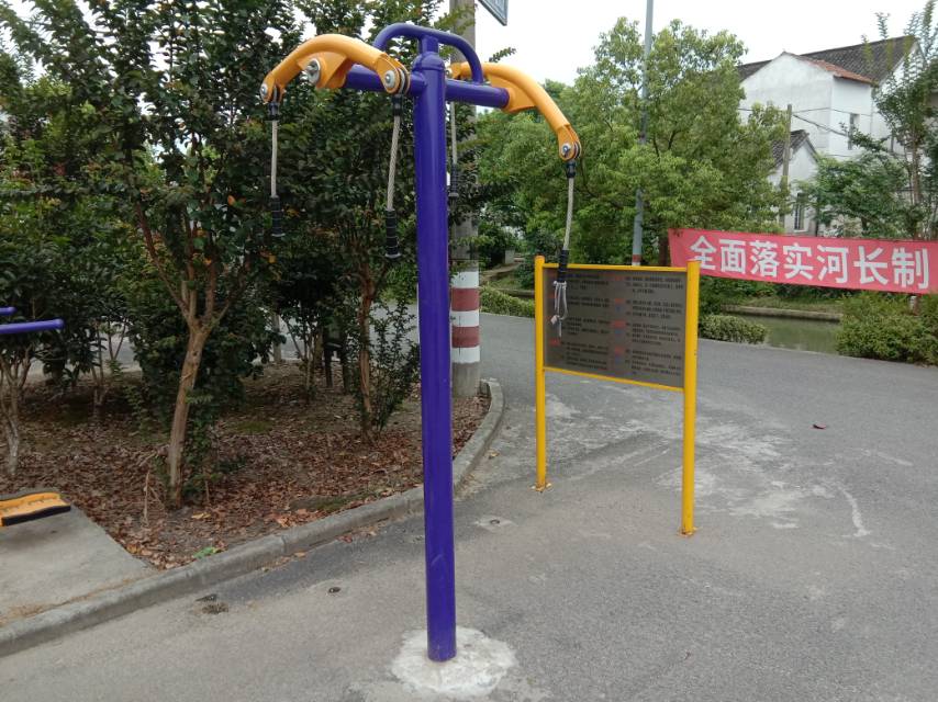 牵引器