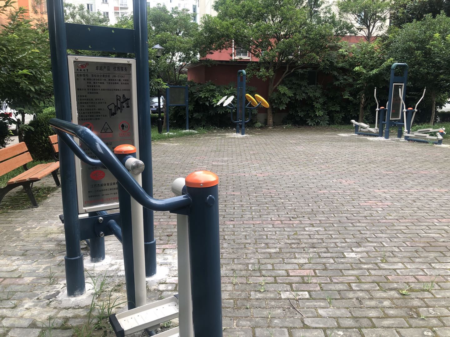 潼港四村健身点3