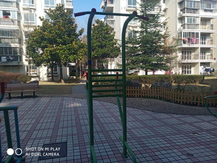 多功能锻炼器