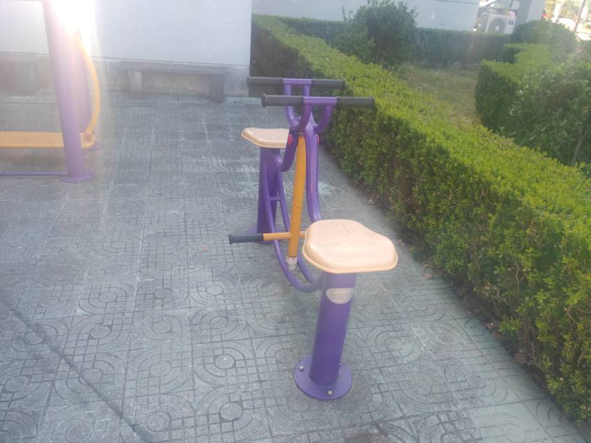 下肢康复器