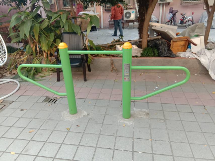 压腿训练器