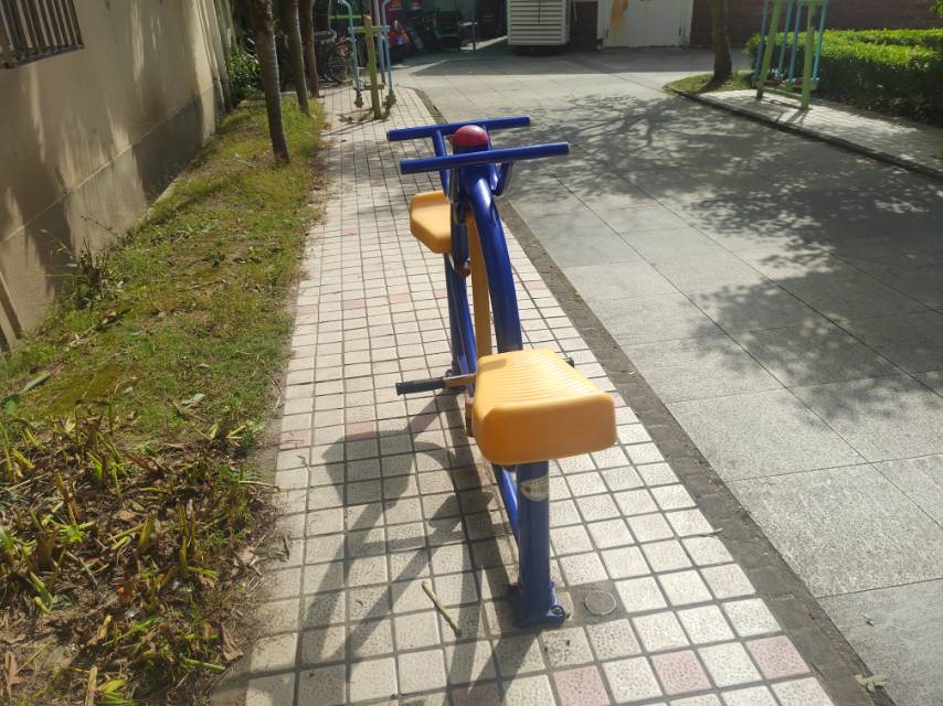 下肢康复器