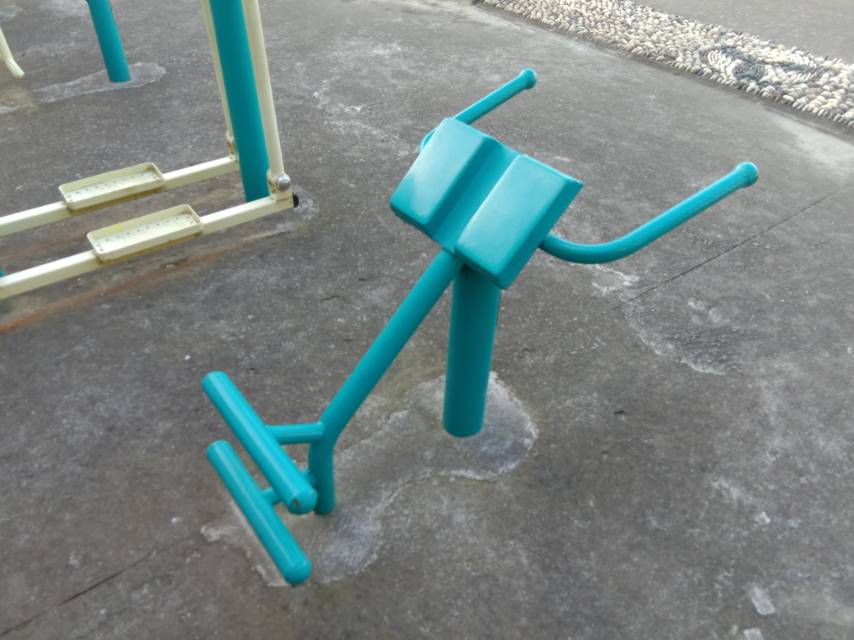 背肌训练器