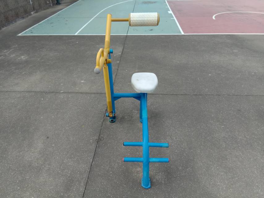 腹背锻炼器