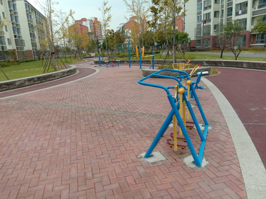 第四工作站安若路健身路径