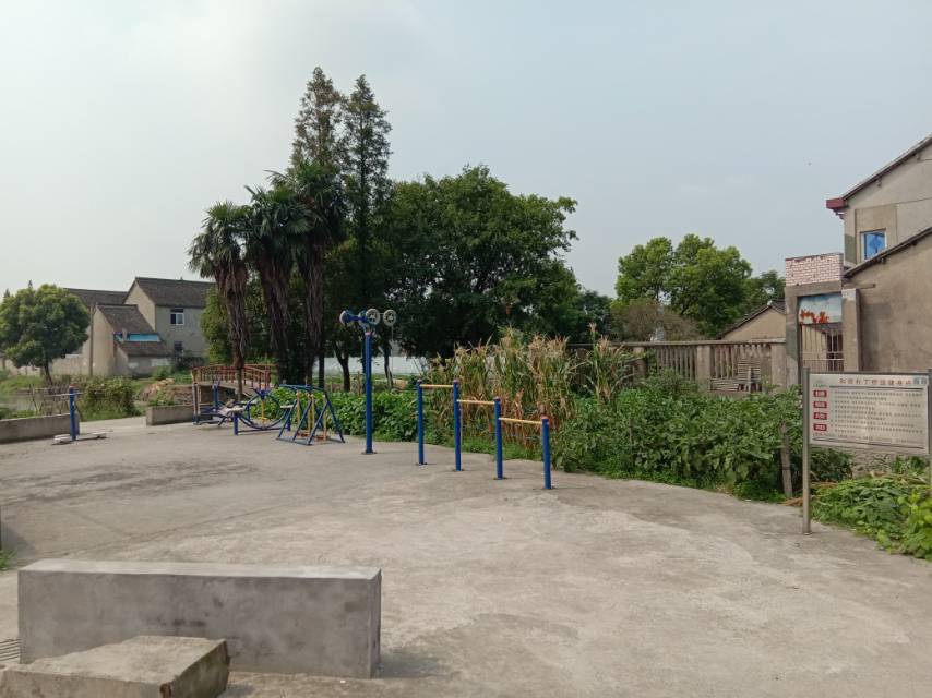 和桥村丁桥组健身点