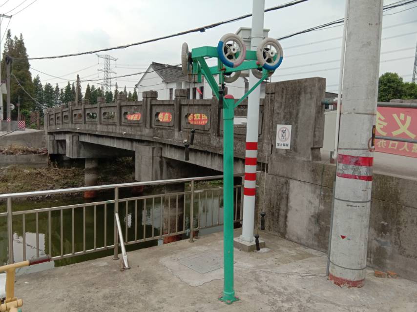 上肢牵引器