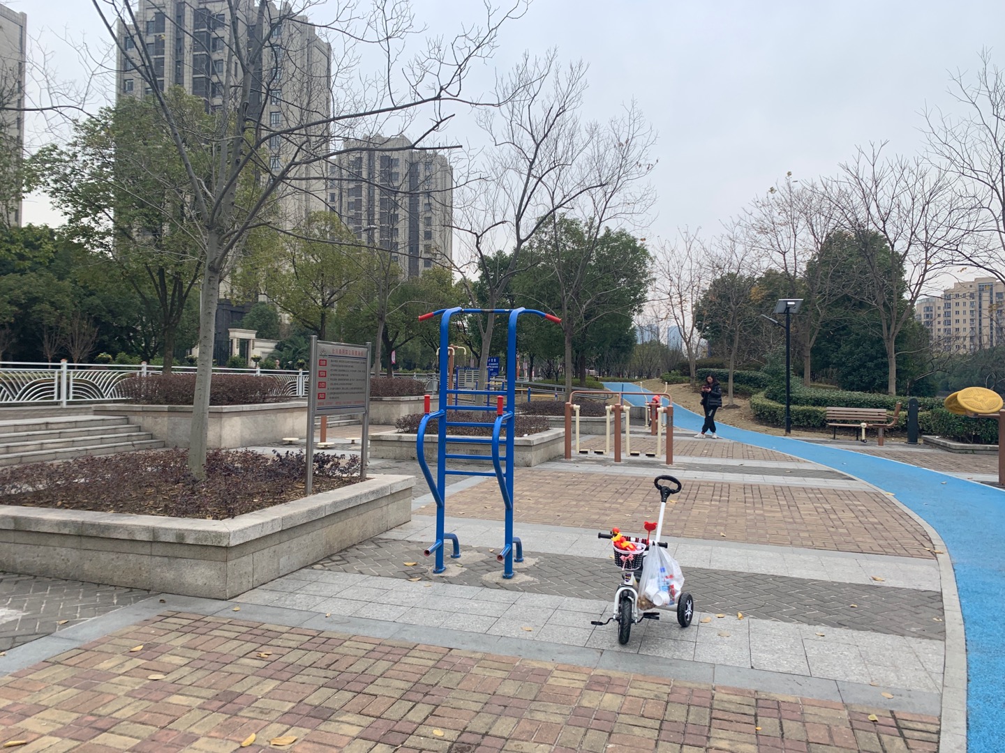 合川路绿地A健身苑点1