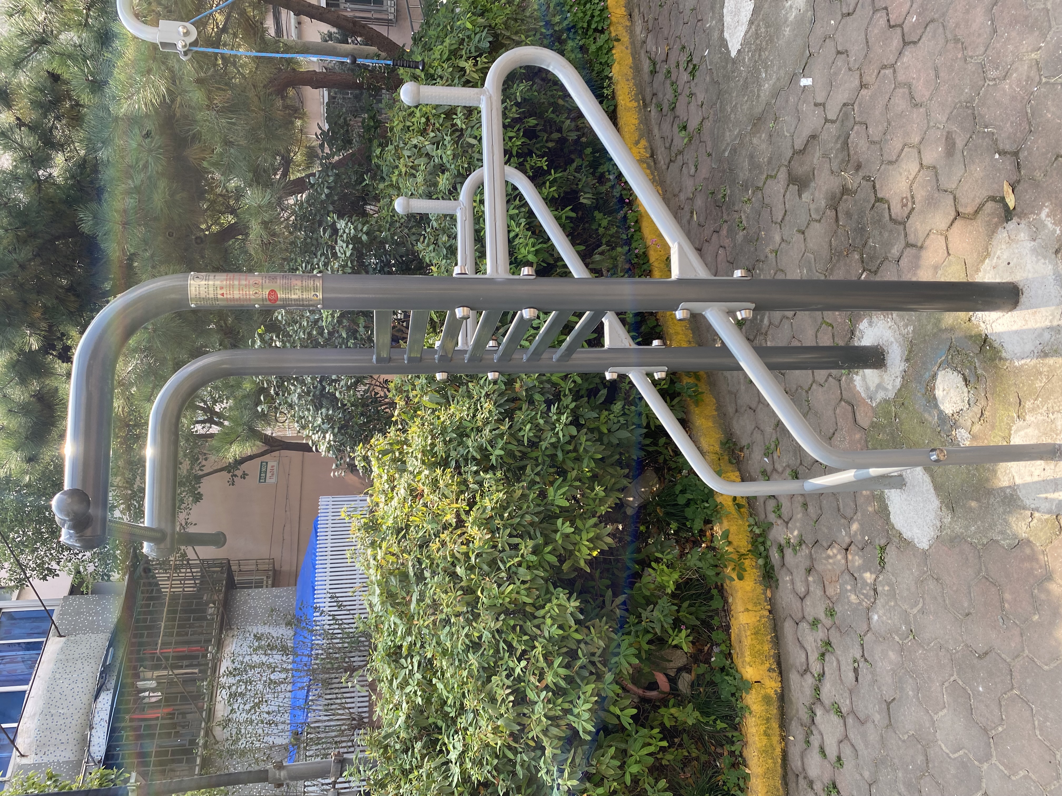 多功能训练器