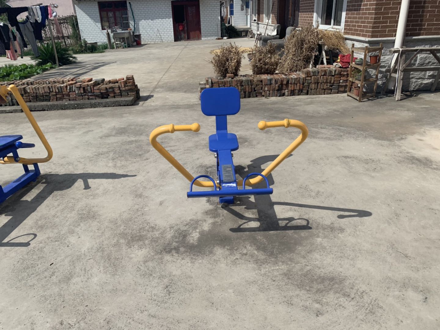 划船器