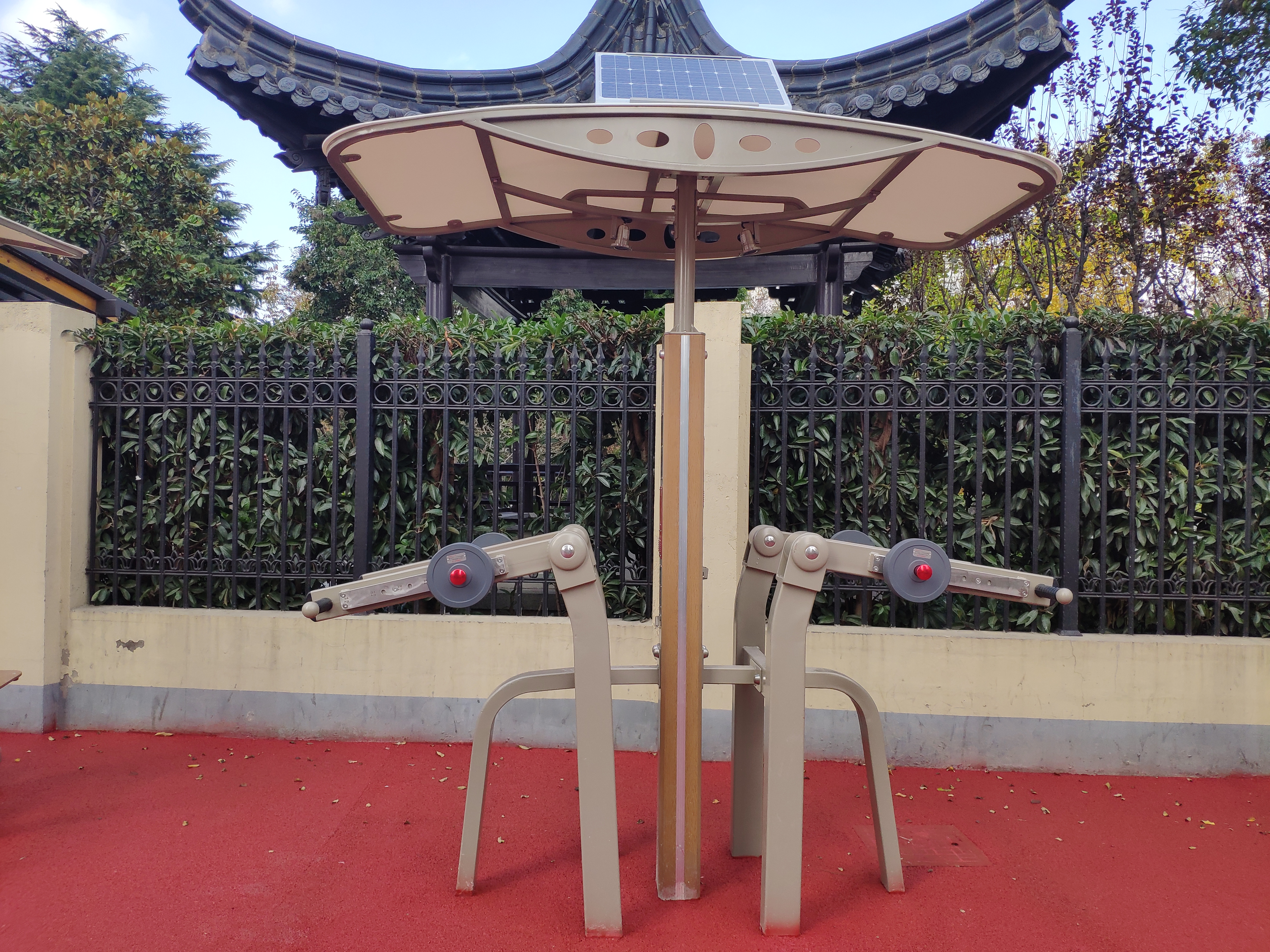 深蹲训练器