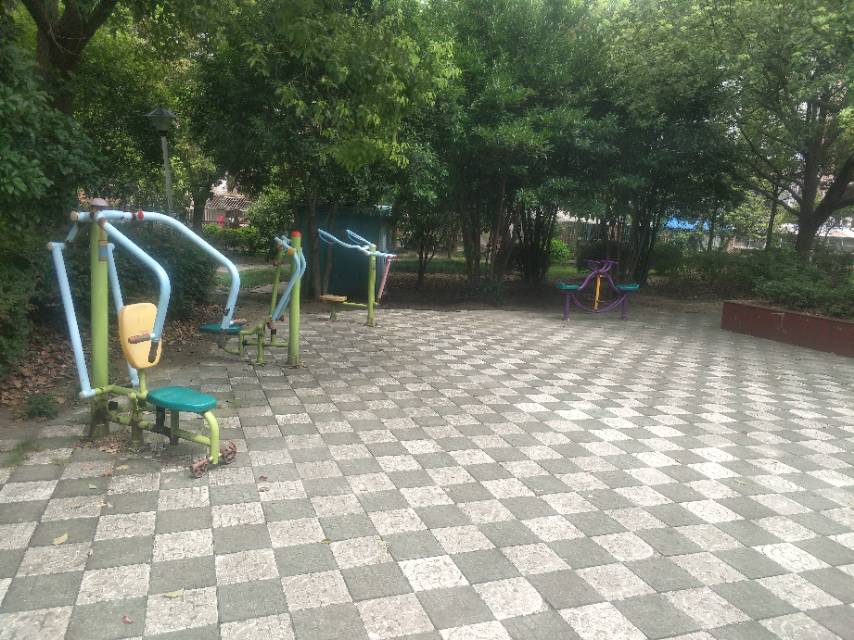 新月福邸健身点