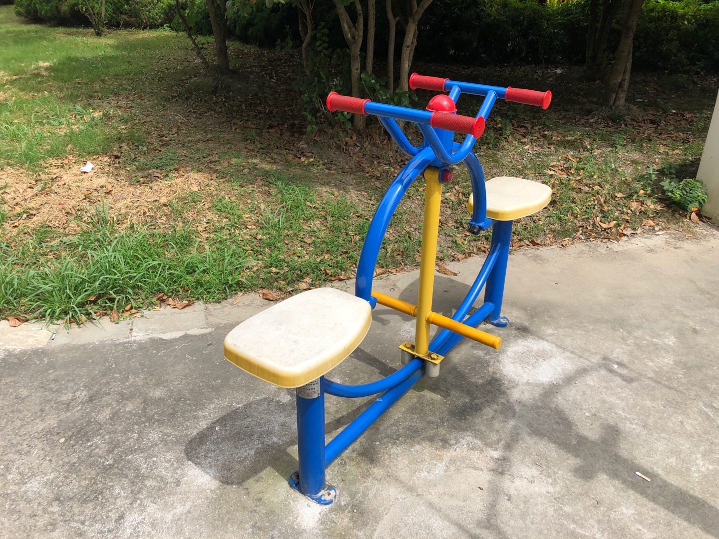 下肢康复器