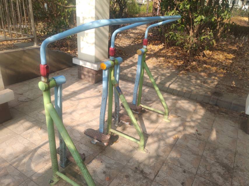 太空漫步器