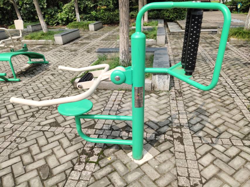 腰背按摩器