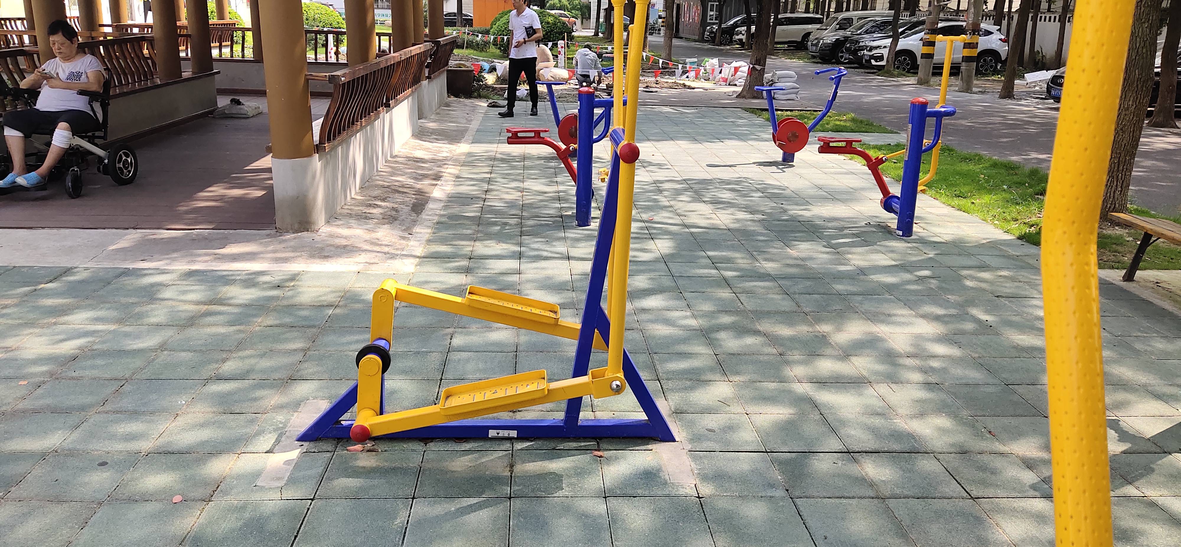 室外椭圆机