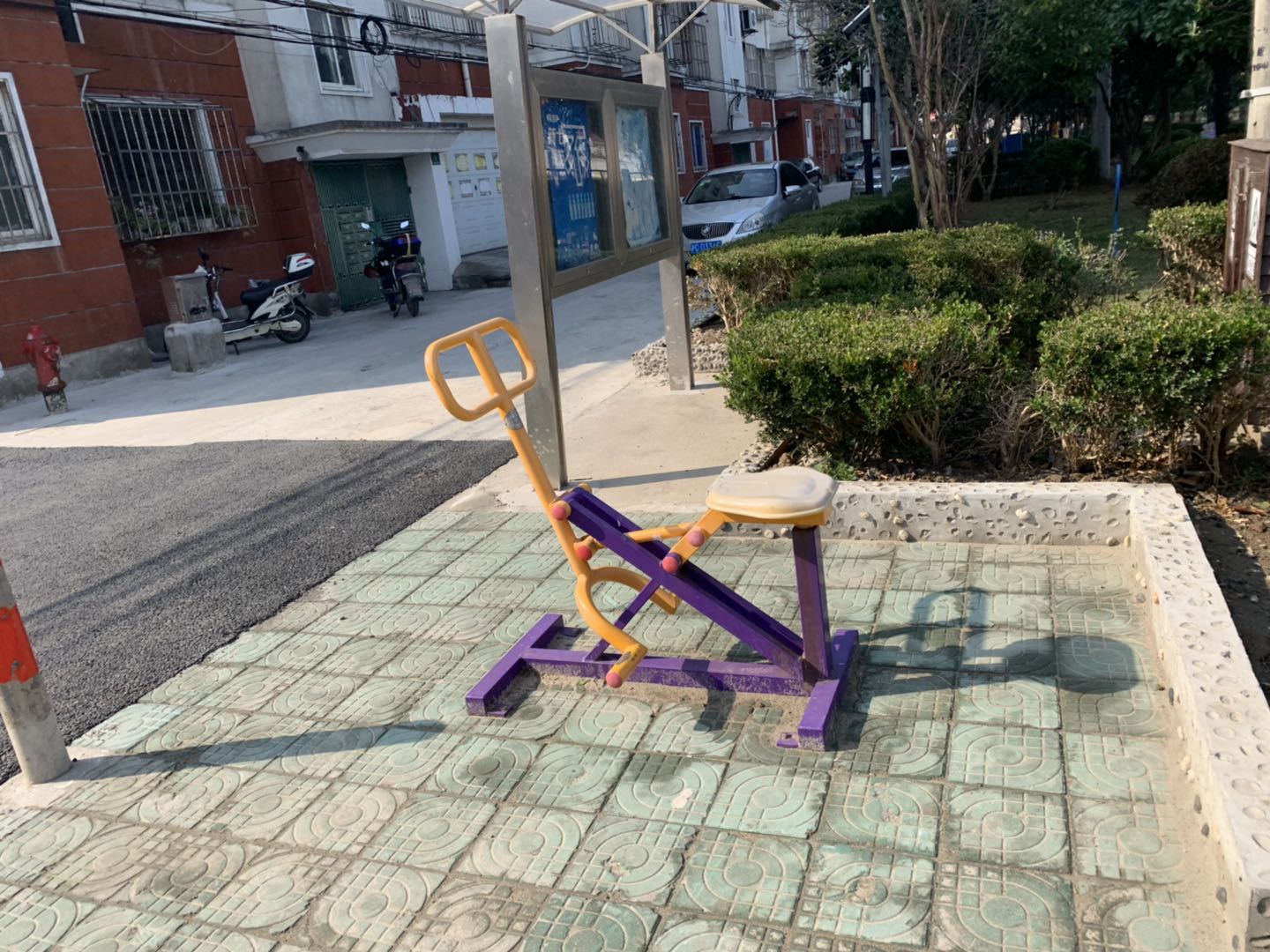 单人健骑机