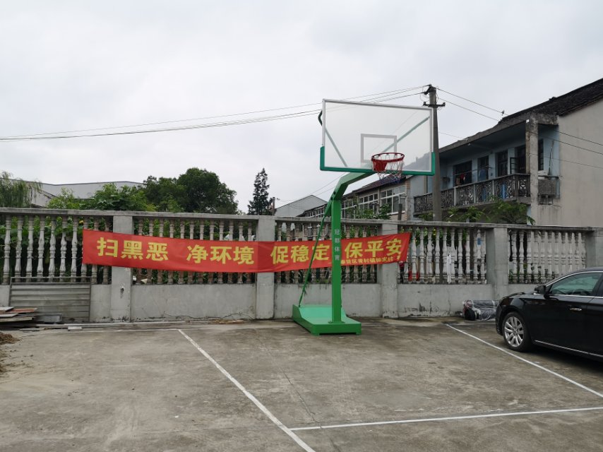 钟家村农民健身工程