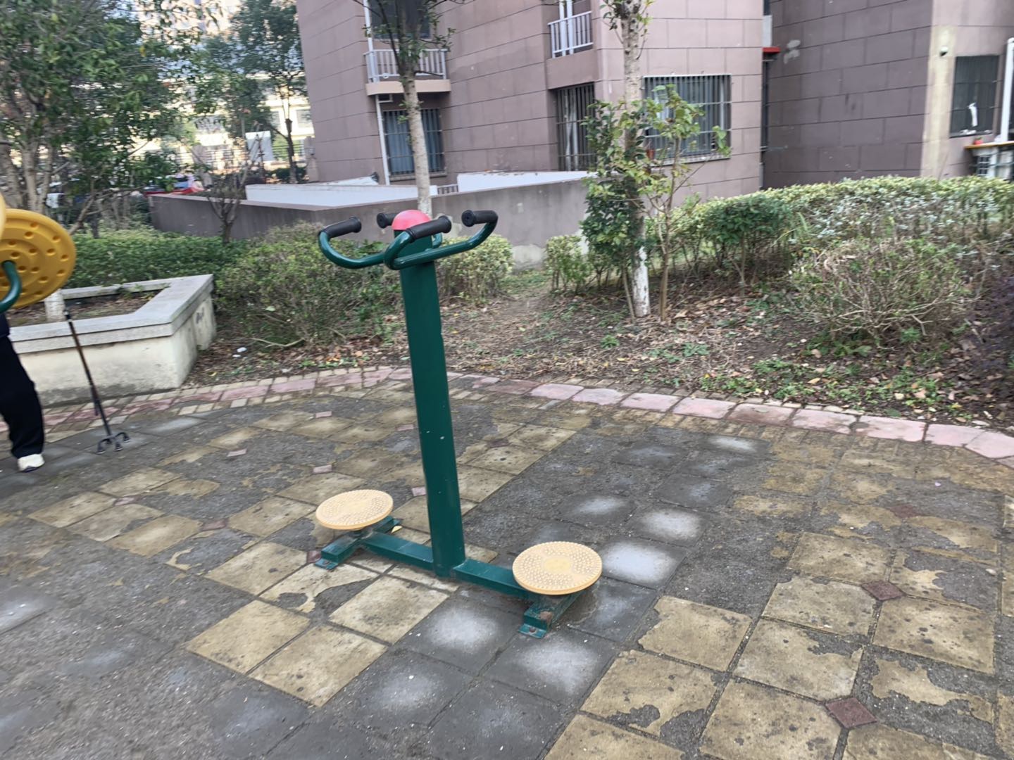 扭腰器
