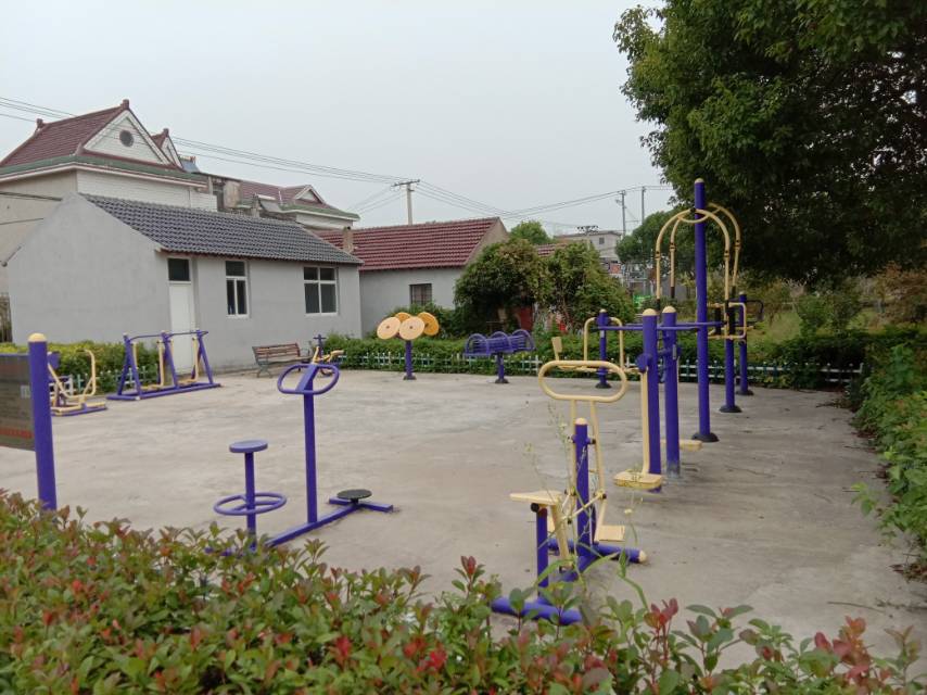堡镇四滧村10队健身点