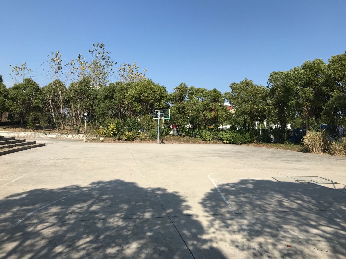 东岸涟城三人制篮球场