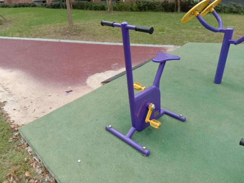 双位健身车