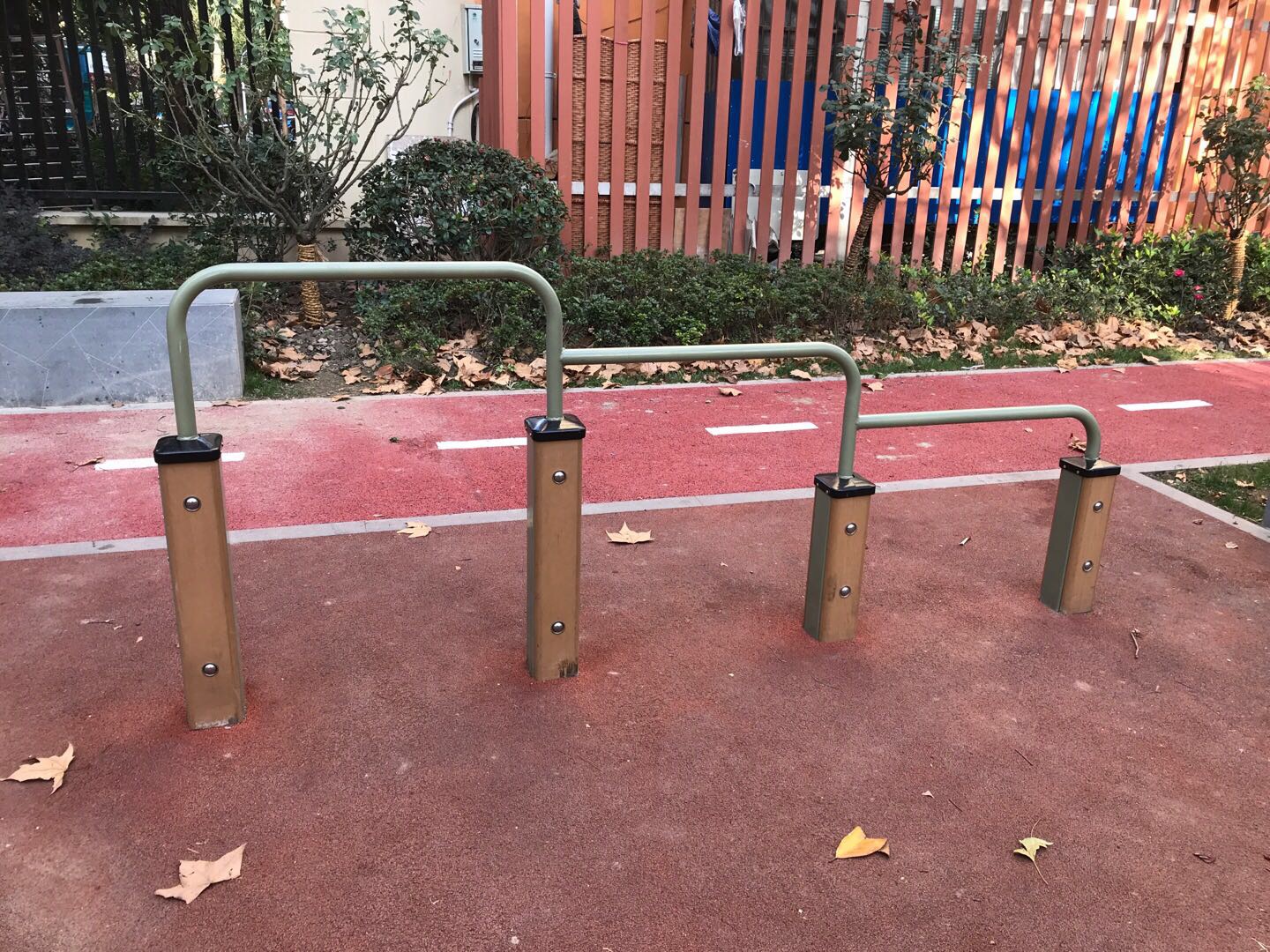 压腿训练器