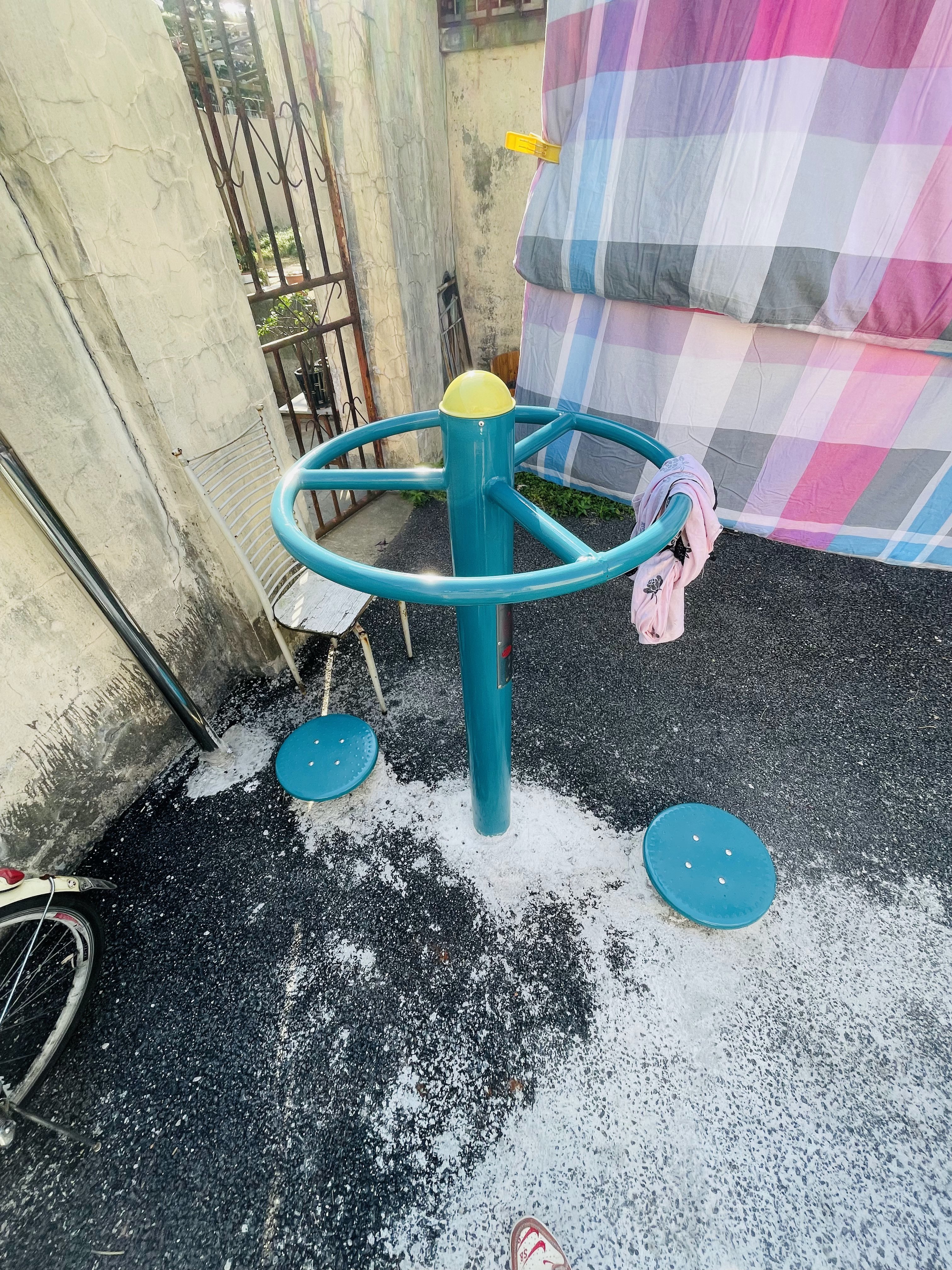 双位扭腰器