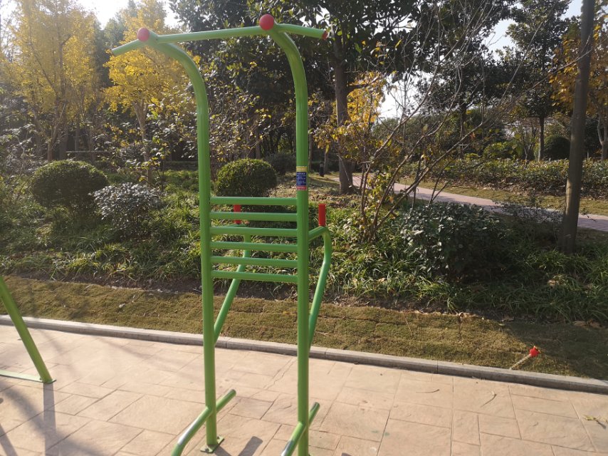 多功能锻炼器