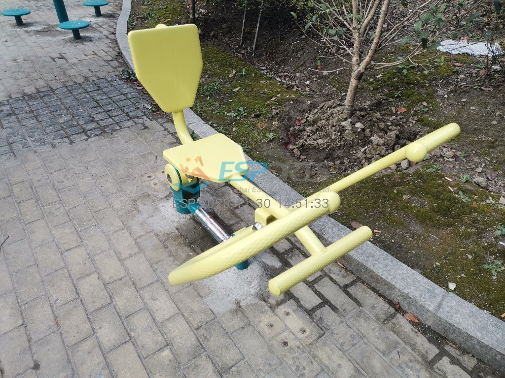 划船器